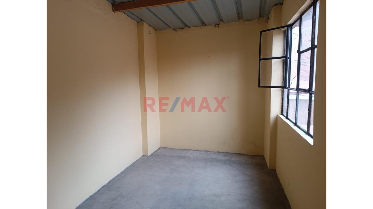Alquiler De Departamento En 2Do Piso - Vmt — foto 5