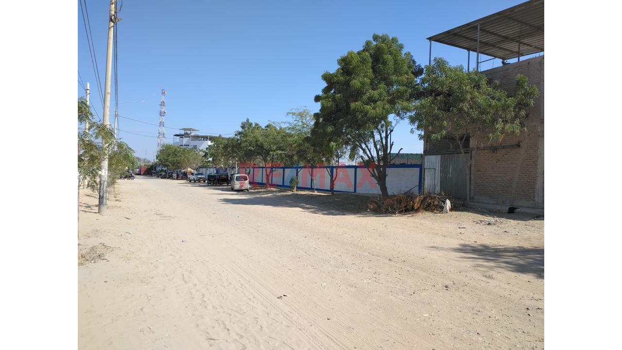 Venta De Local Zona Industrial Ii - 7
