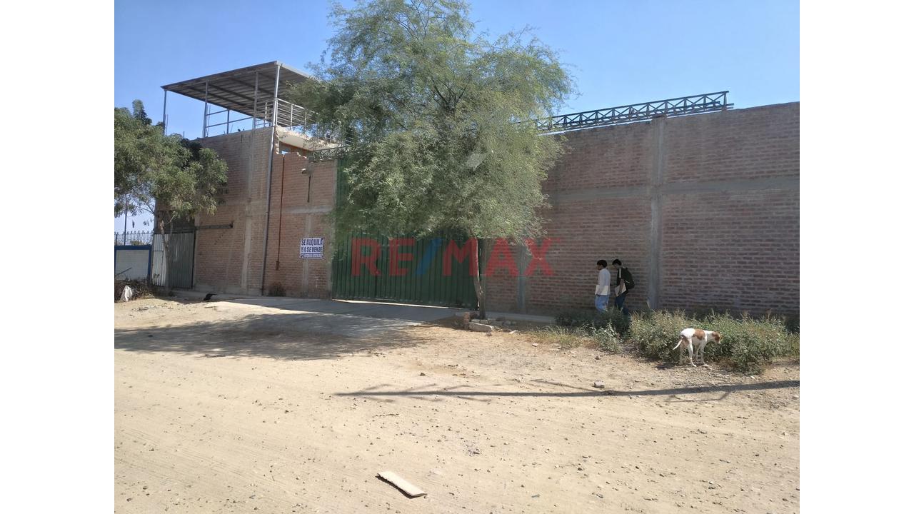 Venta De Local Zona Industrial Ii - 2