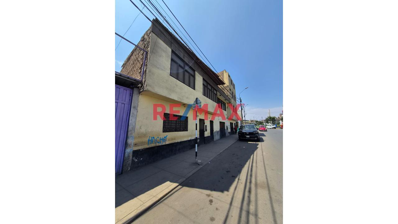 🏗️ Inversionista: 692 M² En Av. Chancay – Huaral