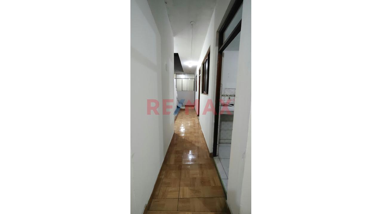 📍Alquiler De Departamento En Primer Piso En San Martin De Porres — foto 2