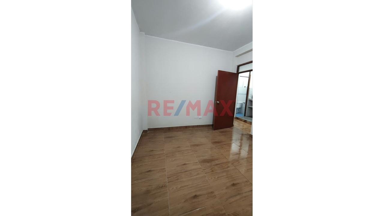 📍Alquiler De Departamento En Primer Piso En San Martin De Porres — foto 10