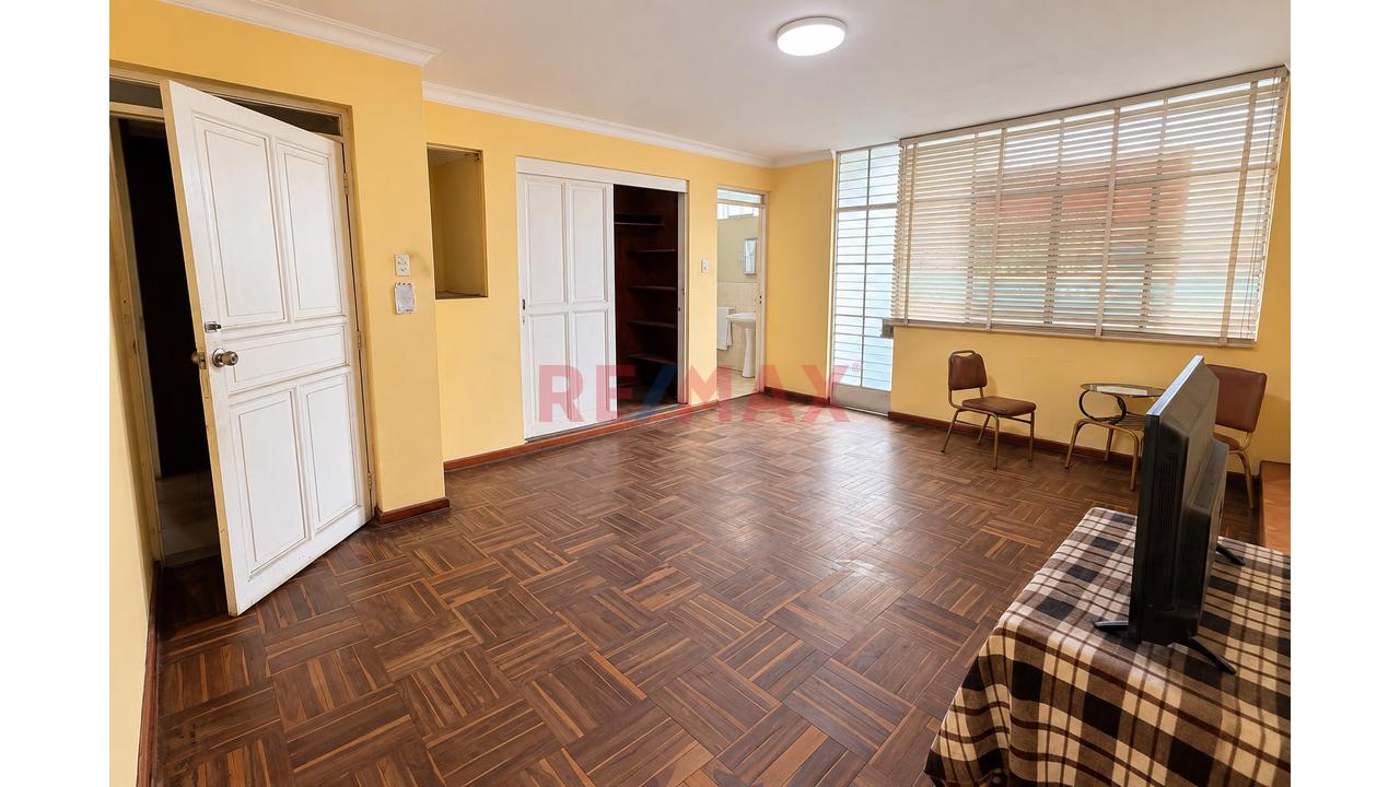 Amplio Departamento De 144 M² En Venta – Pueblo Libre | Calle Odriozola — foto 5
