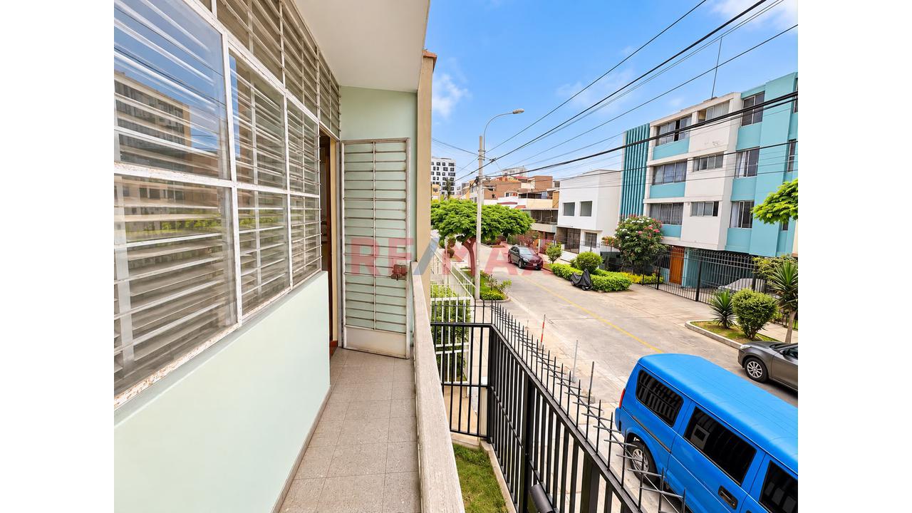 Amplio Departamento De 144 M² En Venta – Pueblo Libre | Calle Odriozola — foto 2