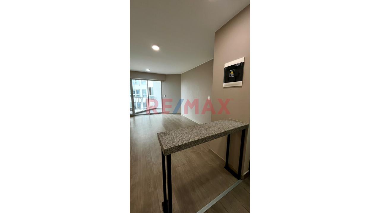 Alquiler De 1 Dormitorio Con Vista Al Mar Y Balcón – San Miguel — foto 8