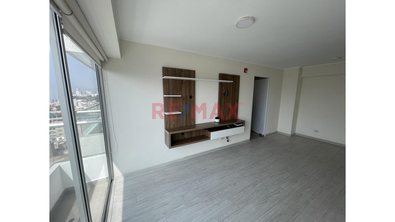 Moderno Departamento De 3 Dormitorios + Cochera En El Corazón De Jesús María — foto 3