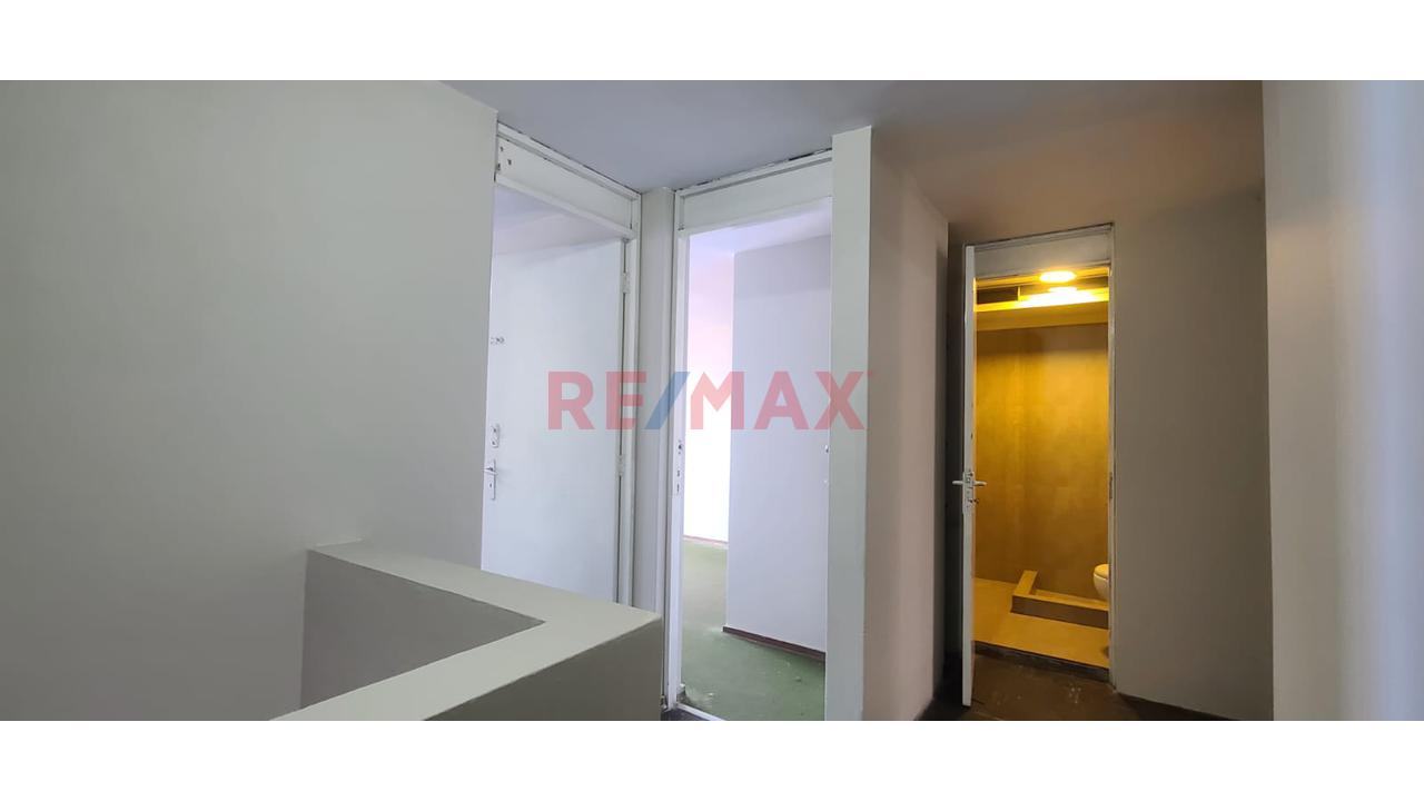 Alquiler De Local Comercial En San Martín De Porres – 280 M² — foto 10