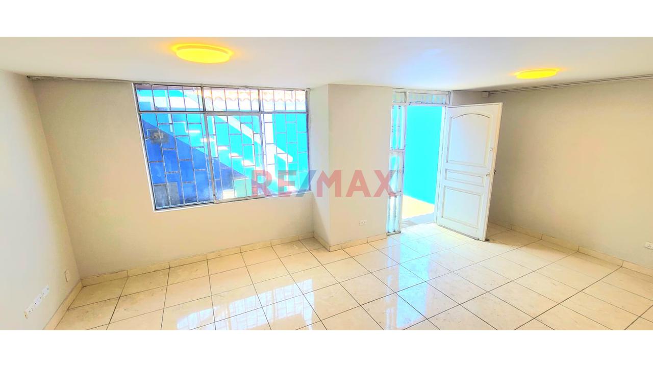 Alquiler De Local Comercial En San Martín De Porres – 280 M² — foto 2