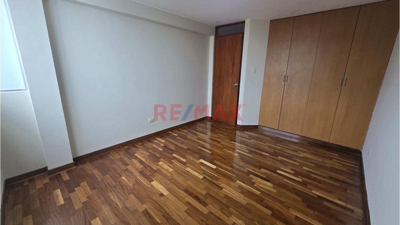 Alquiler De Departamento En Calle Cataluña, Surco — foto 14