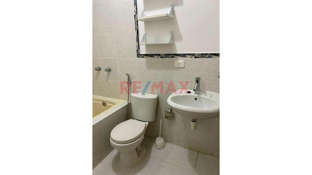 Alquiler De Amplio Departamento Con Cochera En Maranga - San Miguel — foto 8