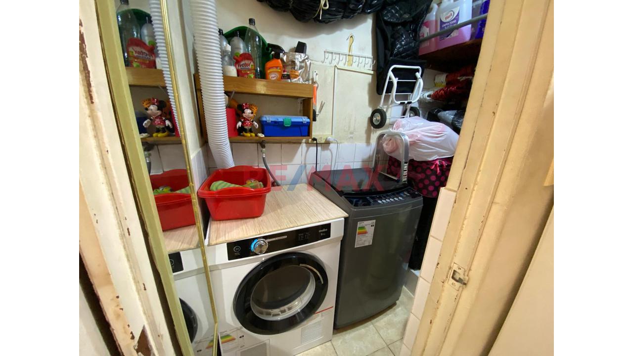 Vendo Departamento En Piso 2 Con Cochera En Urb Las Magnolias Surco — foto 14