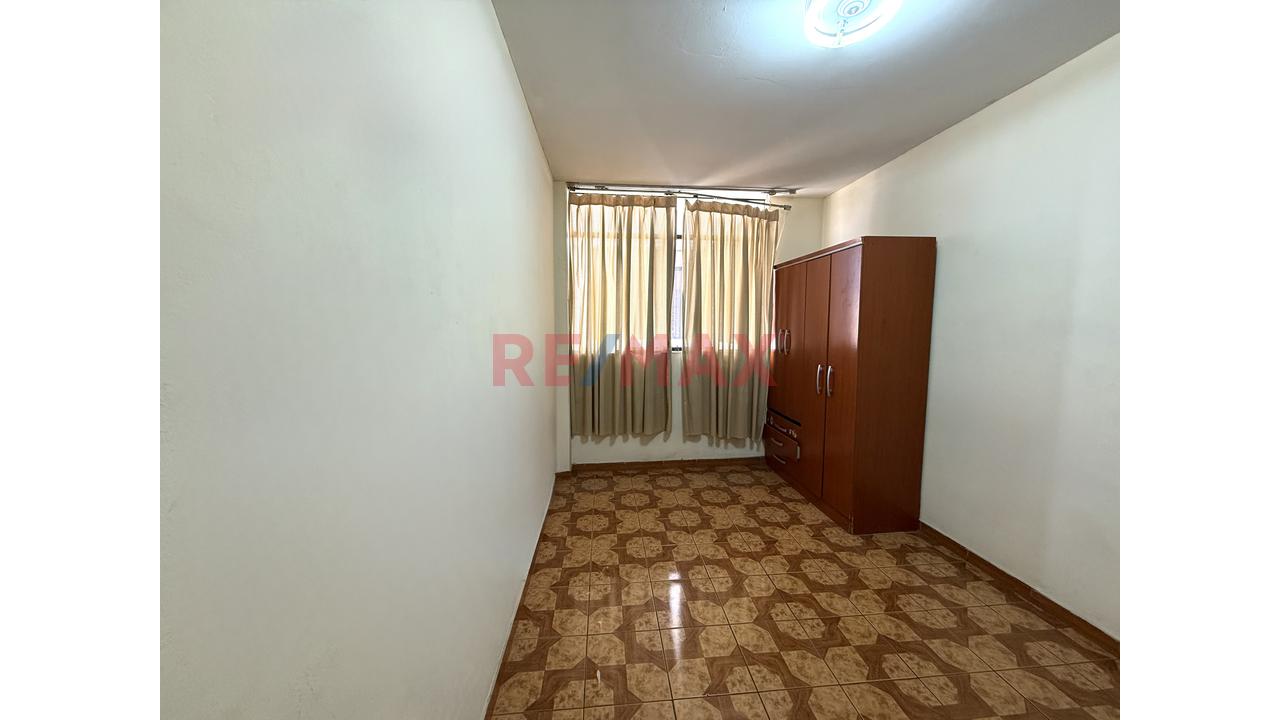 Venta Departamento 3Er Piso 75 M² 2 Habitaciones Urb. Los Jardines — foto 6