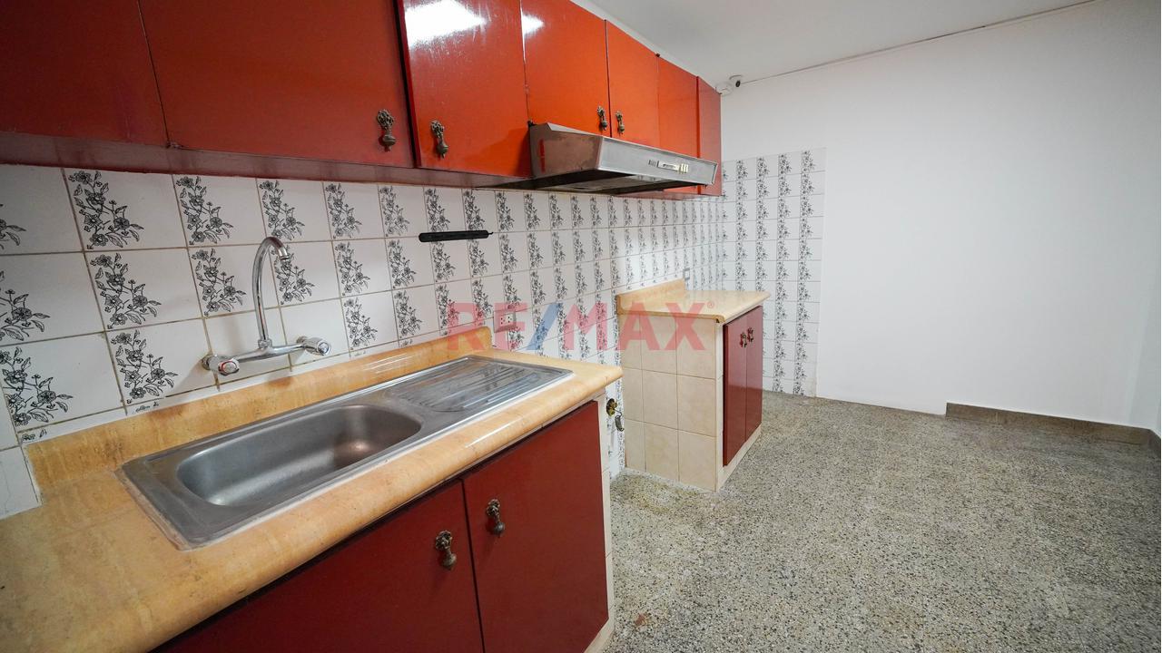 🏡 Alquiler Primer Piso De Una Casa, Completamente Independiente, Con Jardín Y Parrilla – Surco - 5