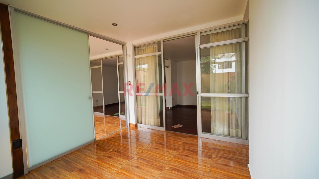 🏡 Alquiler Primer Piso De Una Casa, Completamente Independiente, Con Jardín Y Parrilla – Surco - 9