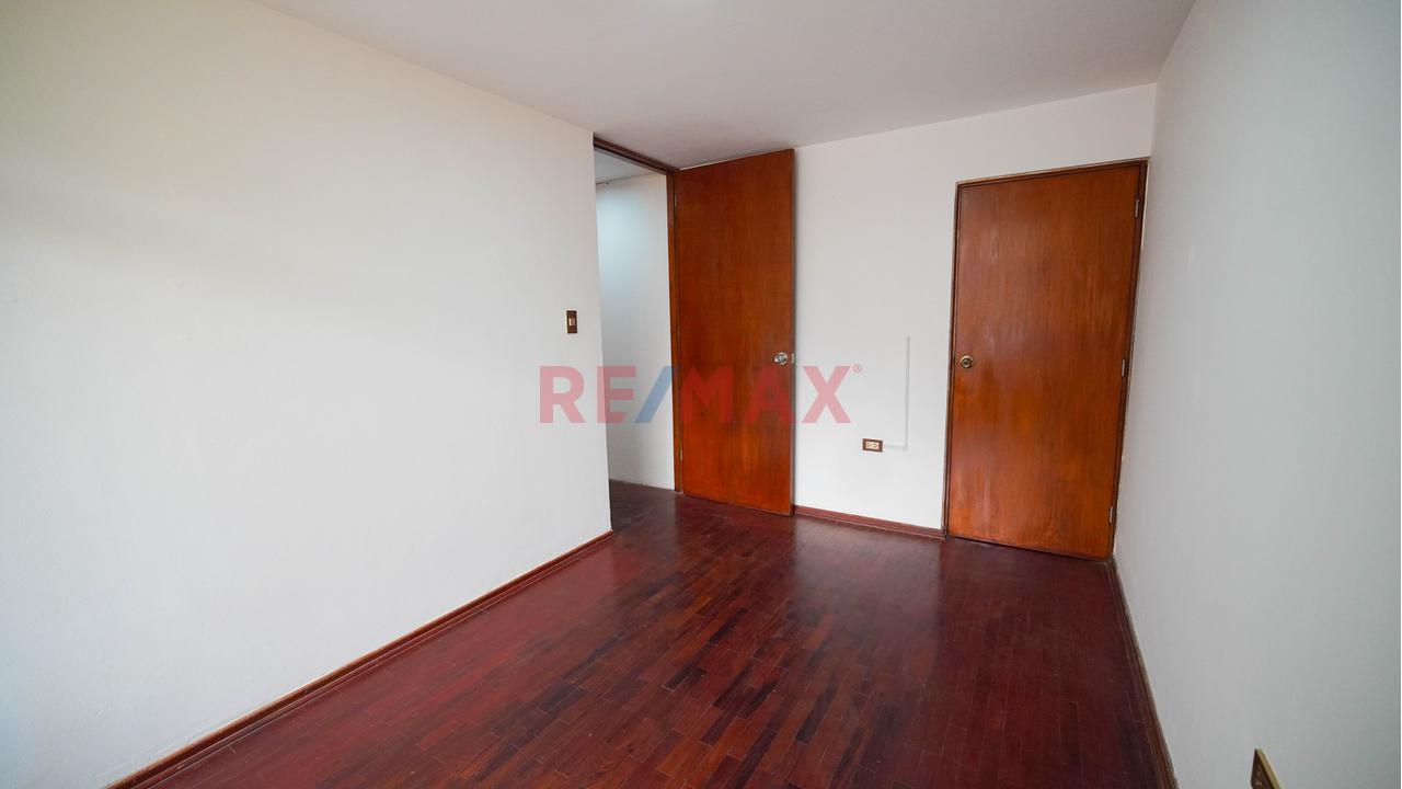 🏡 Alquiler Primer Piso De Una Casa, Completamente Independiente, Con Jardín Y Parrilla – Surco - 6
