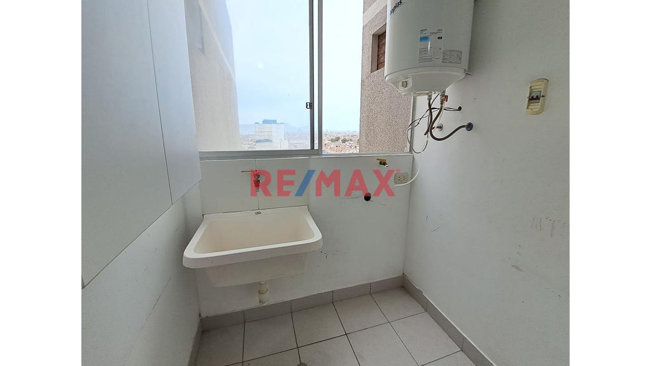 🔥 “¡A Solo ½ Cuadra Del Óvalo La Perla Y Del Corredor 201! Vive Cerca De Todo.” — foto 6