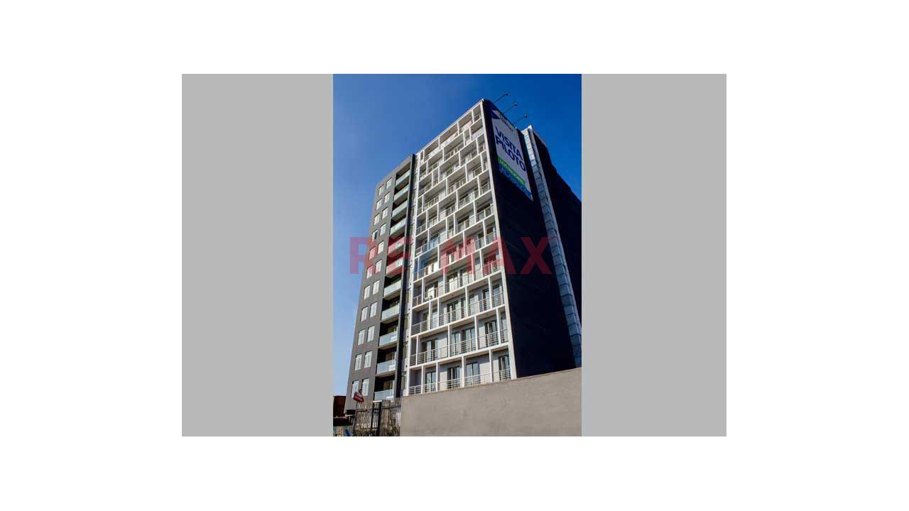 En Venta Departamento En Condominio Mas Cochera En San Miguel