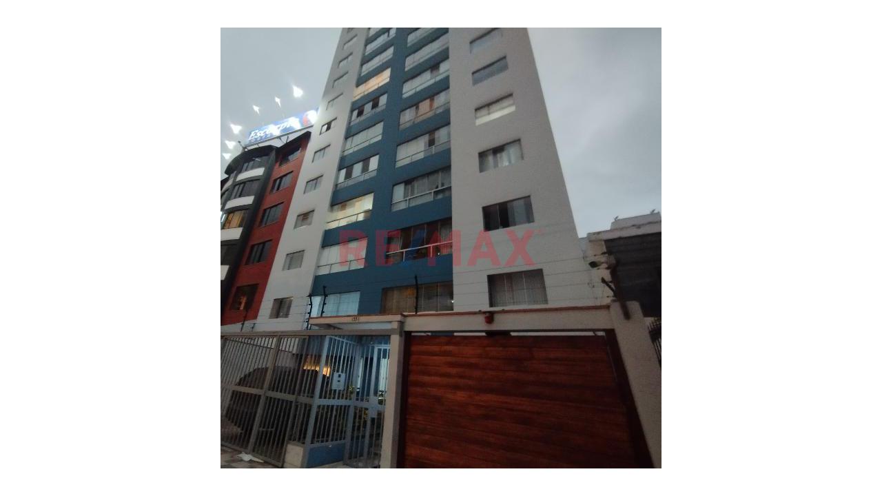 🏡 ¡Alquiler En Pueblo Libre – 88 M² + Cochera Techada! En Plena Av. Bolivar