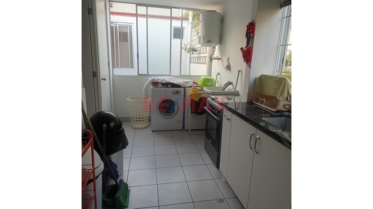 Venta Departamento La Molina Más Cochera — foto 3