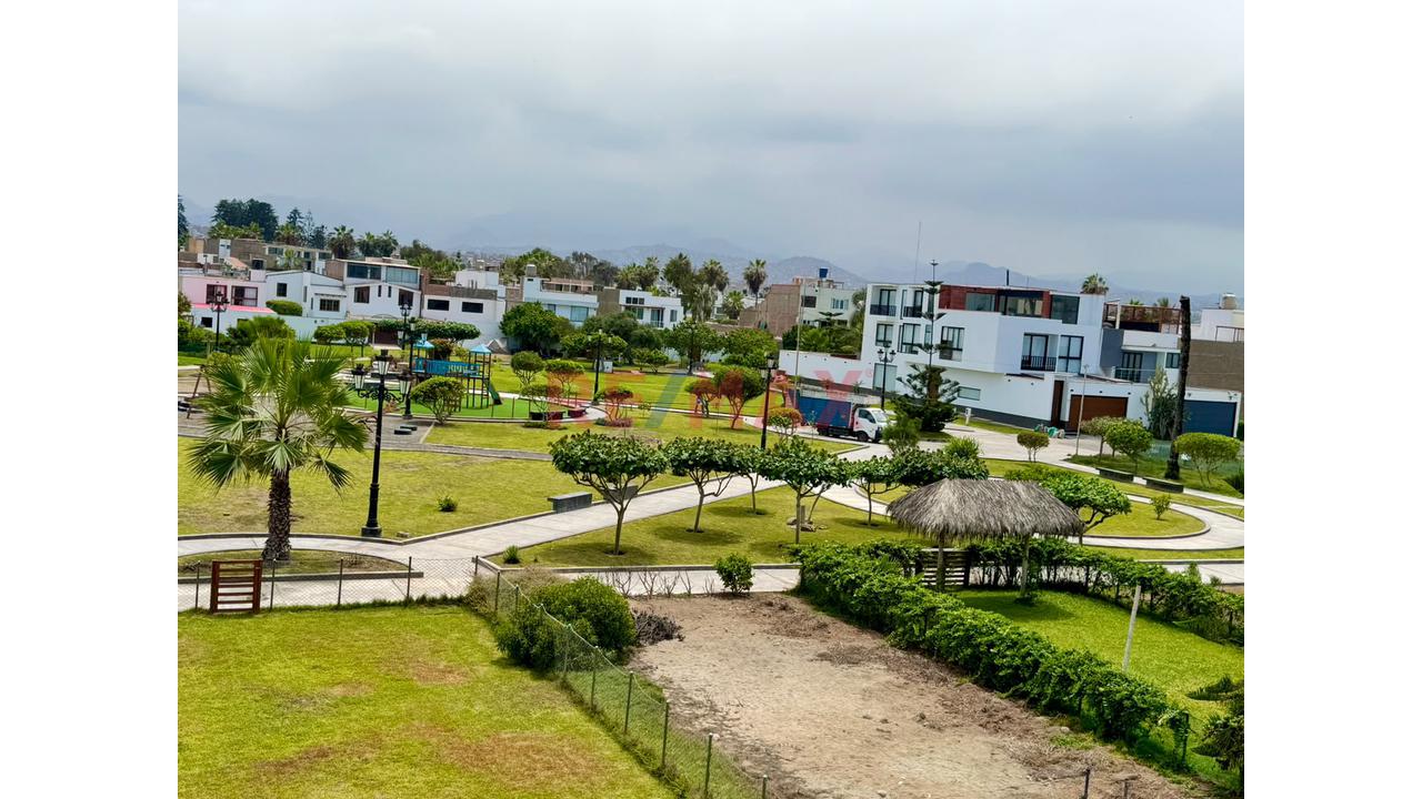 Casa Con Piscina, 6 Dormitorios Y Departamento Independiente En Brisas De Villa — foto 4