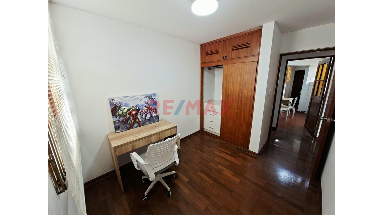 Acogedor Depa Semiamoblado En Av. Vicus - Surco - 16