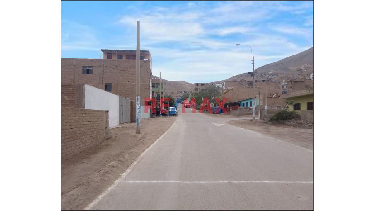 Oportunidad De Inversión En Puente Piedra – Terreno De 300 M² Con Vivienda Incluida — foto 2