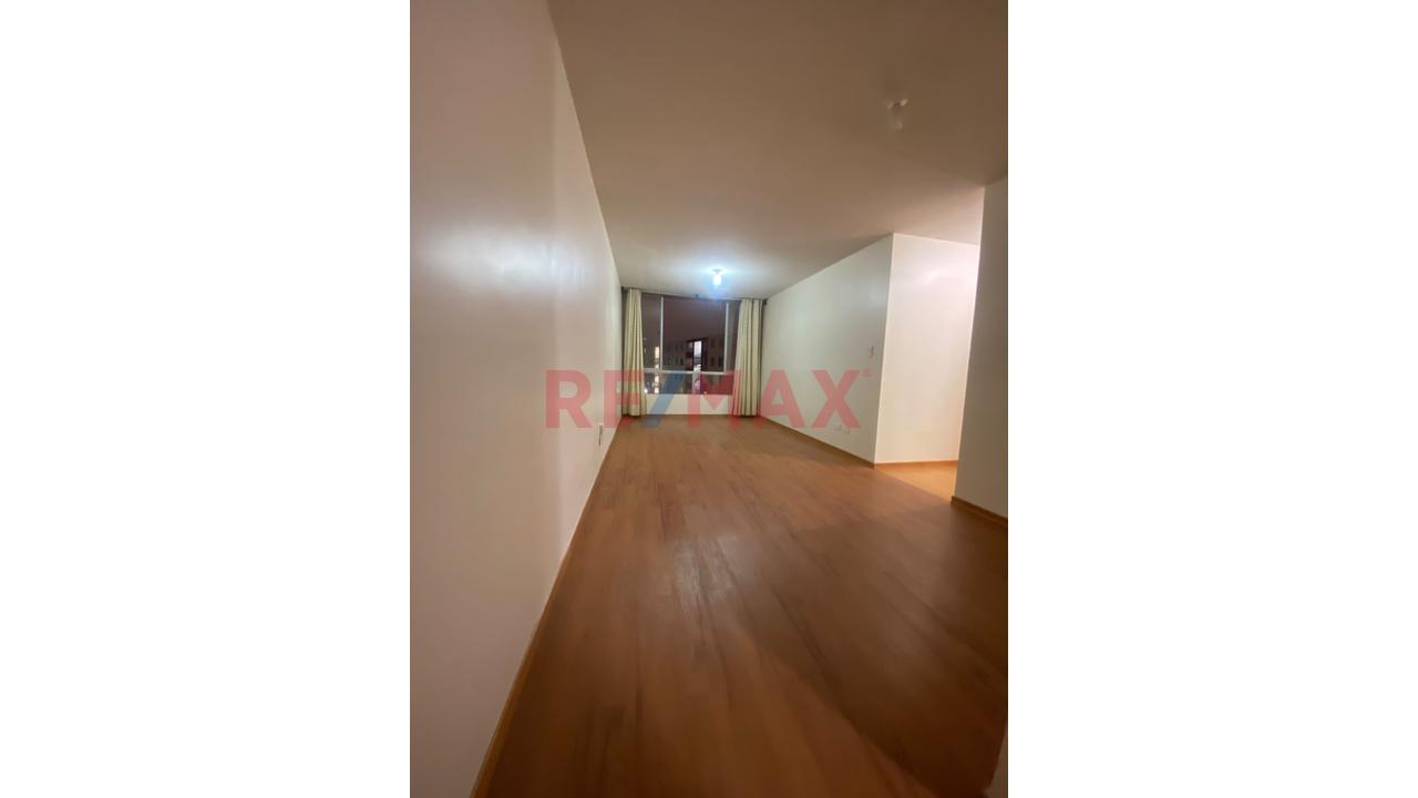 🏡 ¡Alquiler En Surquillo! Vive Cerca De Todo Y Encuentra El Hogar Que Buscas. — foto 2