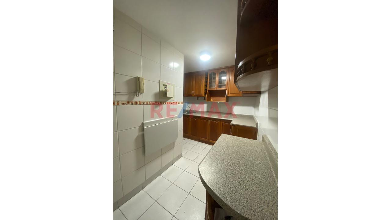 🏡 ¡Alquiler En Surquillo! Vive Cerca De Todo Y Encuentra El Hogar Que Buscas. — foto 3