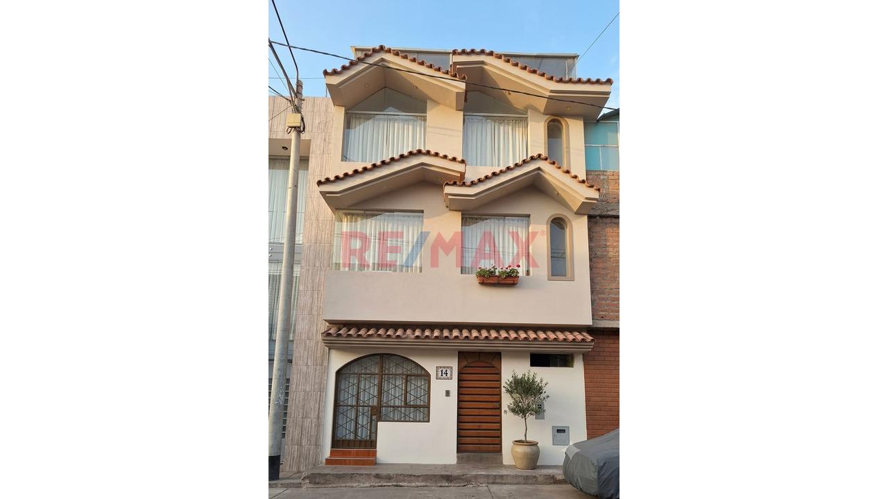 Departamento Tríplex En Venta - Jlbyr