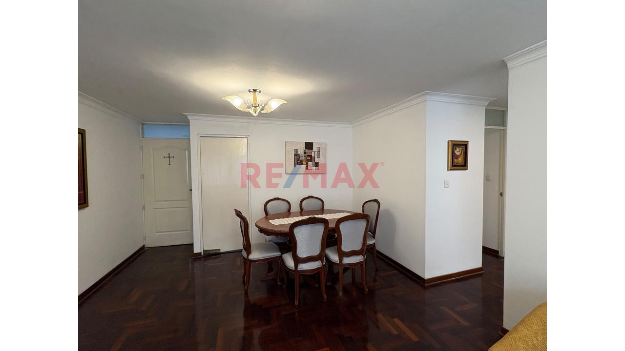 Alquilo Hermoso E Iluminado Departamento De 80M2 En Miraflores + Cochera. Amoblado — foto 4