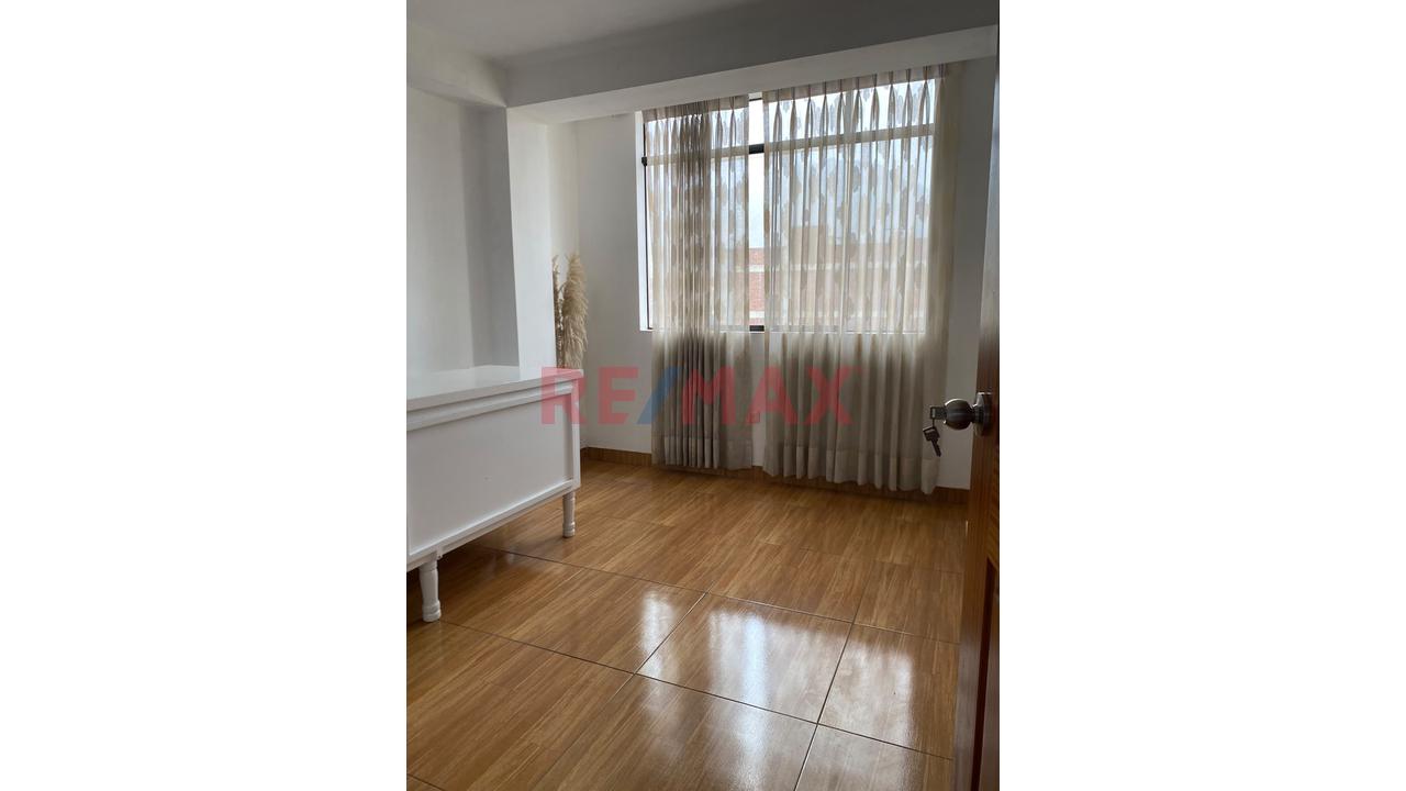 Casa En Venta En Colinas De La Gloria – Ate — foto 10