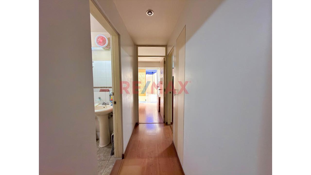Amplio Departamento En Primer Piso Elevado 147.81M – Surco — foto 8