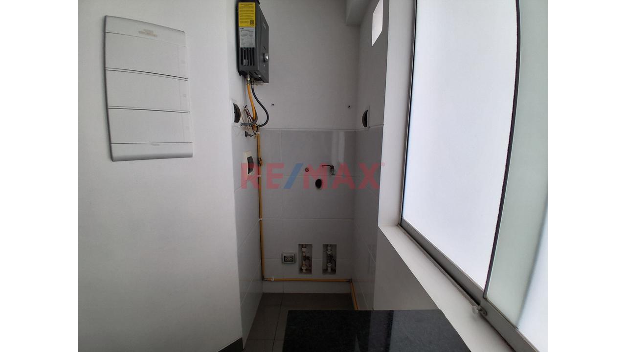 Departamento En Venta + Amplio Deposito. Jesús María — foto 3