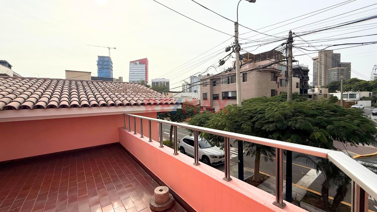 ✨ Casa Exclusiva En San Isidro | Esquina + Doble Frente | 495 M² — foto 12