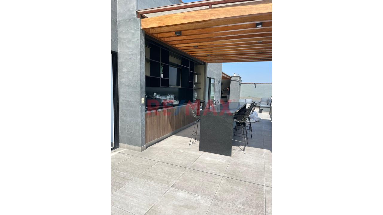 Alquiler De Departamento En Surco - 17