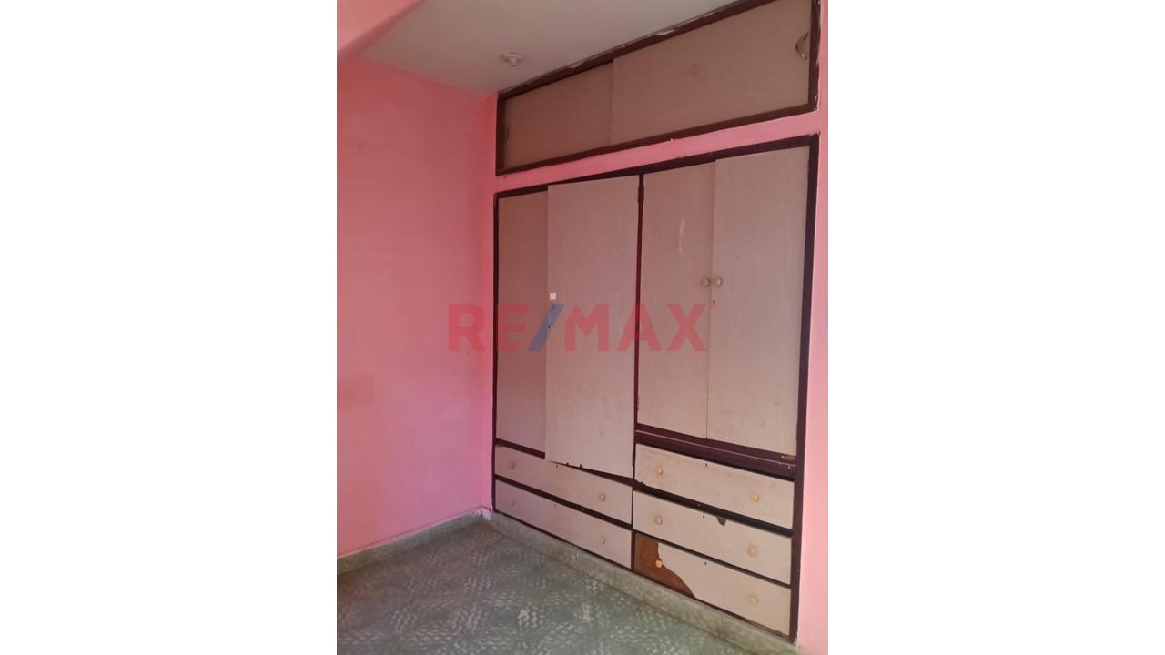 !!Gran Oportunidad!! Propiedad De Tres Pisos Con Gran Potencial A Precio Atractivo. — foto 6
