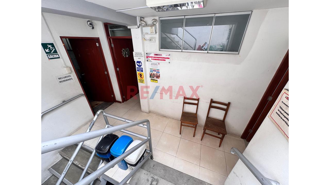 🏢 **Local Comercial En Venta – Comas** - 8