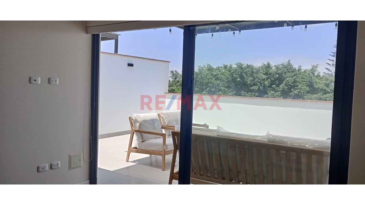 Lindo Duplex De Estreno En Alquiler Amoblado En Surco Frente A Hermoso Parque — foto 2