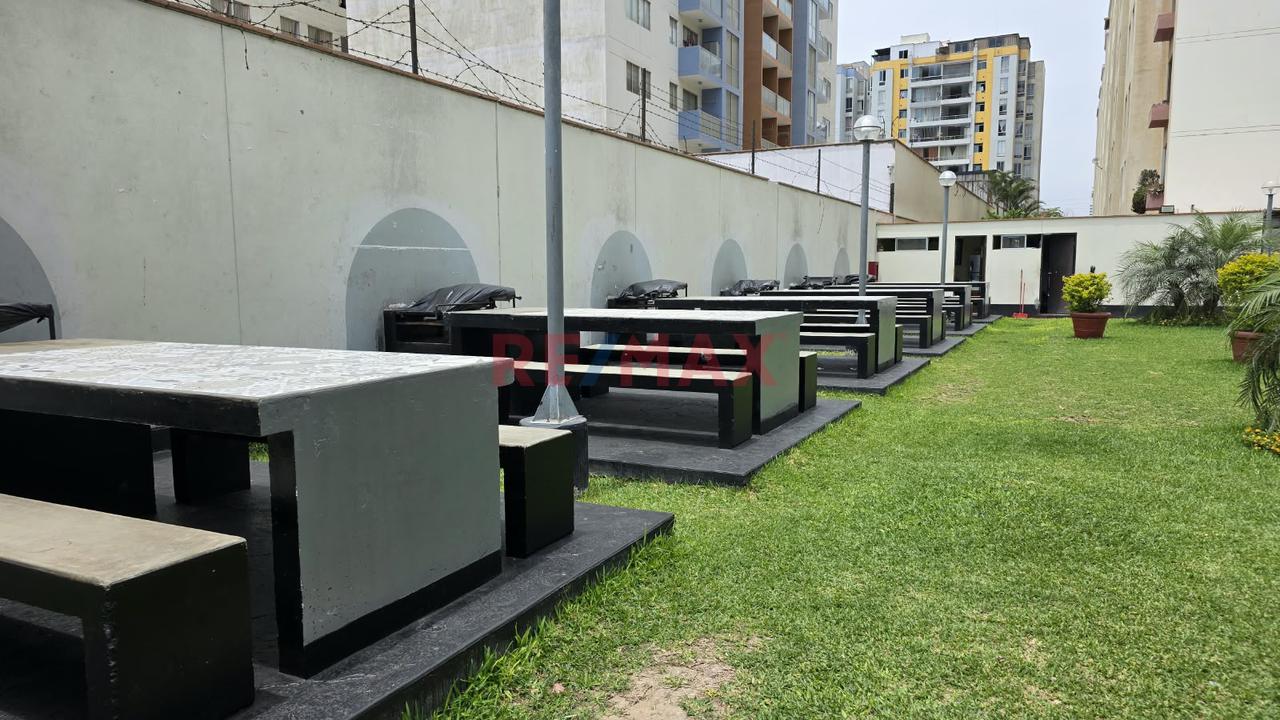 Departamento En Condominio Plaza Del Pacifico San Miguel — foto 3
