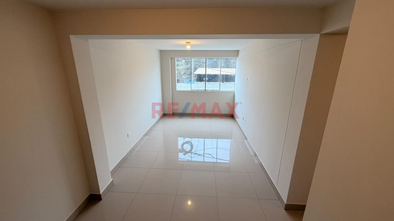 Departamento En Alquiler 2Do Piso Paseo Orfebres Ii La Victoria — foto 9
