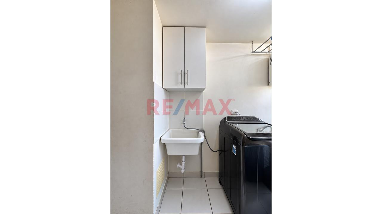 ✨ ¡Vive Con Estilo Y Comodidad En Condominio Los Nogales - Comas! ✨ Área Total: 72.37 M² Piso: 10 - 9