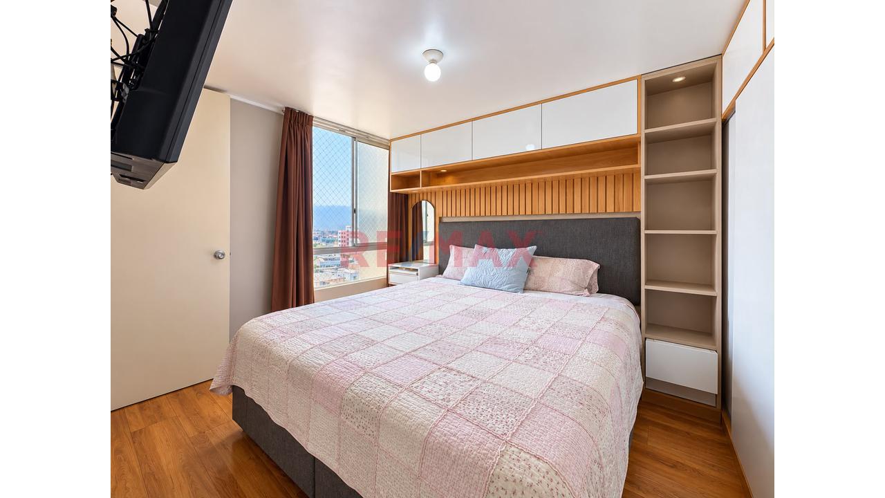 ✨ ¡Vive Con Estilo Y Comodidad En Condominio Los Nogales - Comas! ✨ Área Total: 72.37 M² Piso: 10 - 14