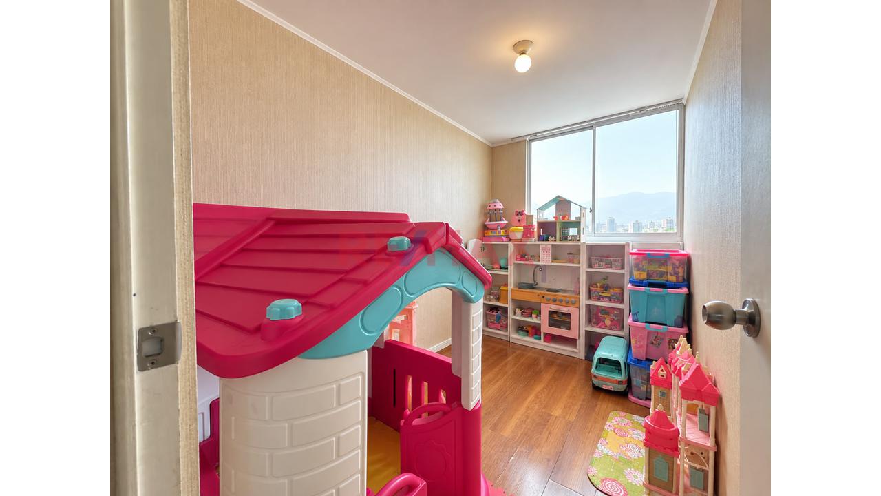 ✨ ¡Vive Con Estilo Y Comodidad En Condominio Los Nogales - Comas! ✨ Área Total: 72.37 M² Piso: 10 - 6