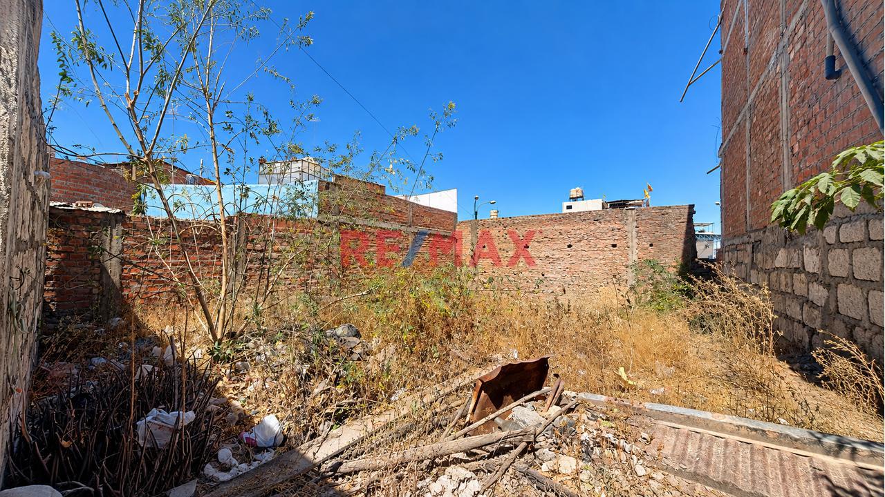 Vendo Terreno En Zona Residencial De Paucarpata