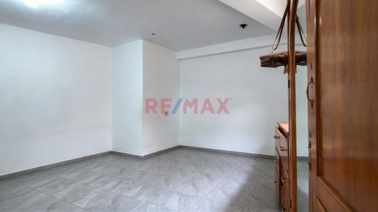 Vendo Casa En Urb. Manahuañunca - Ii Etapa De 170M2 — foto 3