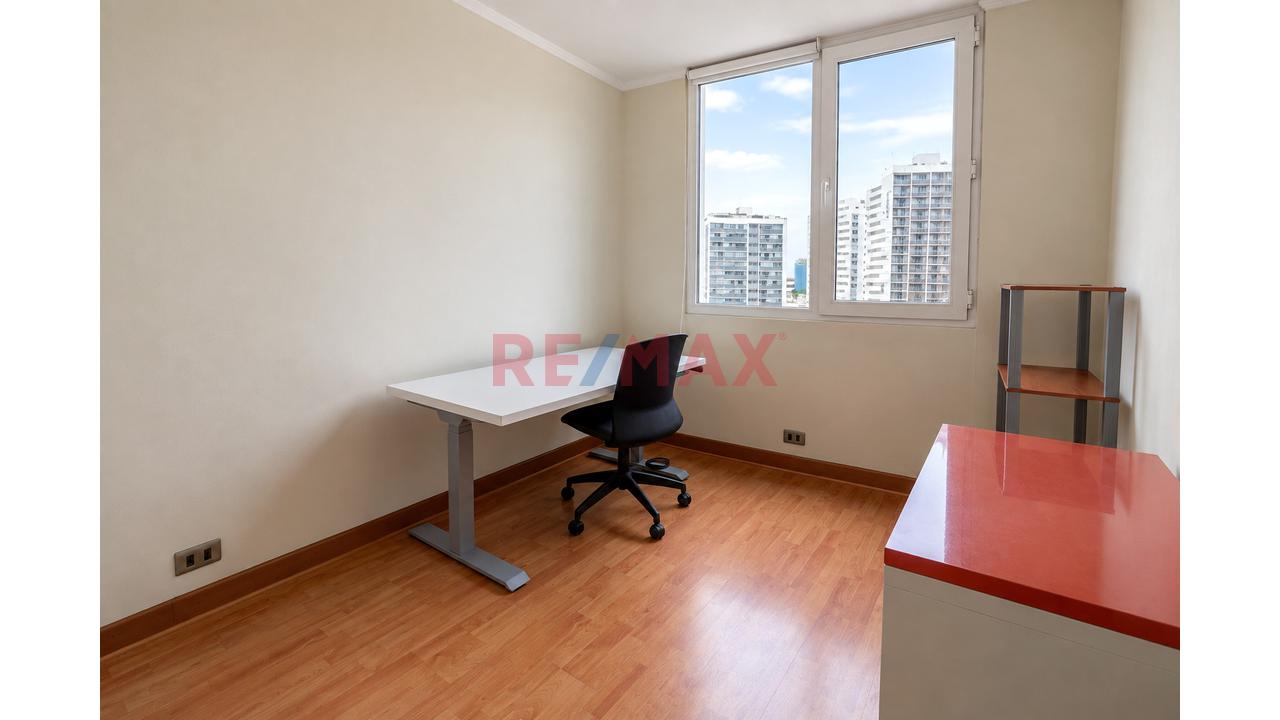Alquilo Lindo Y Funcional Departamento Con Estacionamiento Con Excelente Ubicación Esquina Av. 28 De Julio Con Av. Reducto En Miraflores - 16