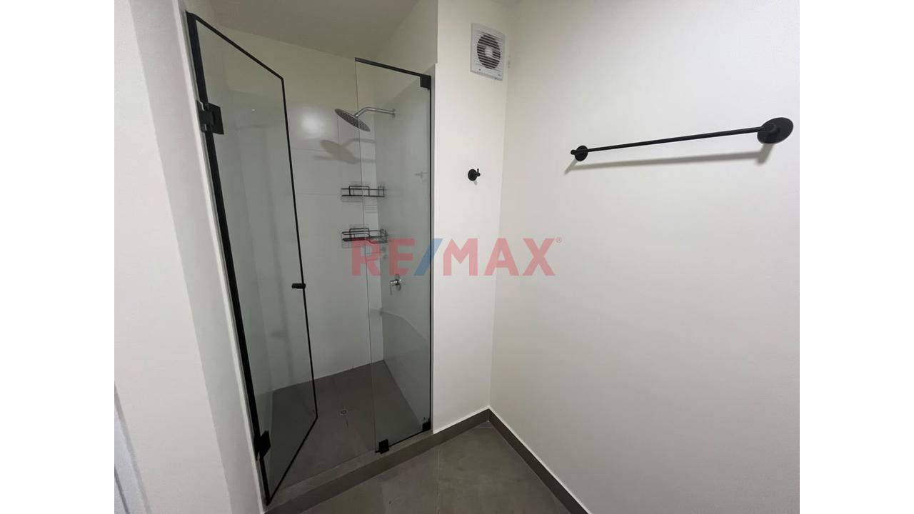 Alquiler De Departamento Semiamoblado | Piso 22 | 2 Dormitorios | Cerca Al Centro Financiero De San Isidro — foto 10