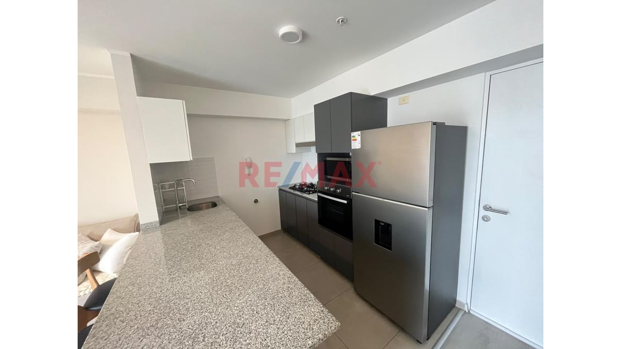 Alquiler De Departamento Semiamoblado | Piso 22 | 2 Dormitorios | Cerca Al Centro Financiero De San Isidro — foto 3