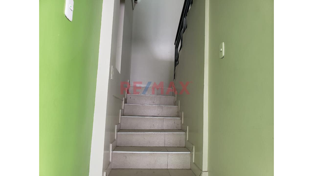 🏢 Se Alquila Local Comercial De 3 Pisos En Esquina | El Tambo — Una Ubicación Estratégica Para Empresas E Inversionistas - 5