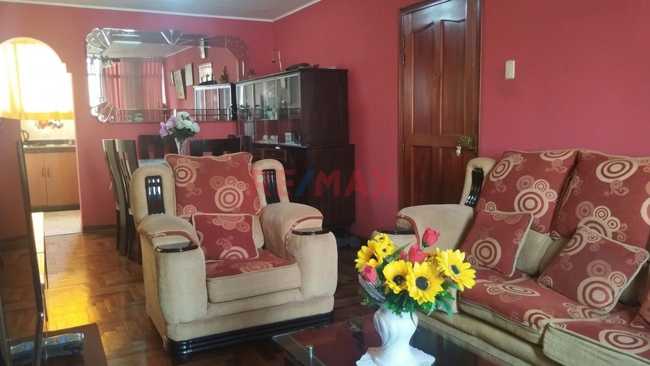 Departamento Iluminado De 85 M² En Urbanización Palomino, Cercado De Lima